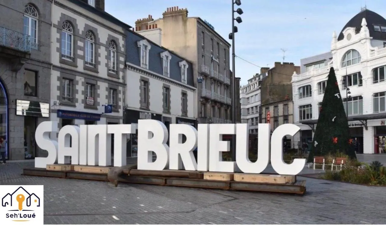Chambre 1 Privee Avec Balcons Et Communs A Partager Sehloue Saint-Brieuc 0*,  France