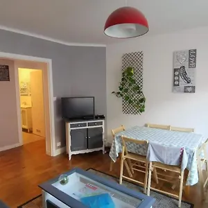Spacieux Et Agreable Appartement
